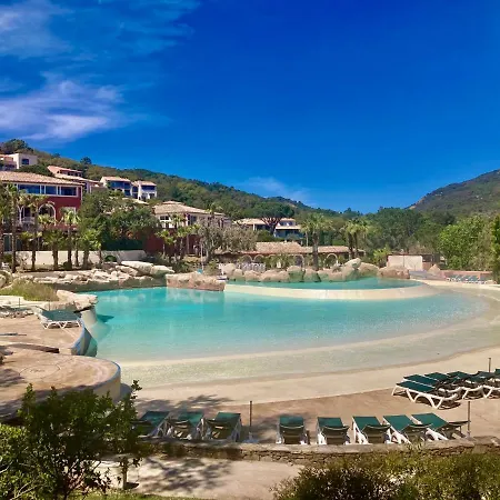 Les Restanques 21 Pins 7pers *