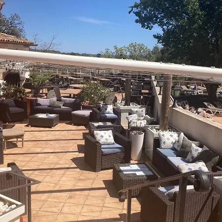 Les Restanques 21 Pins 7pers