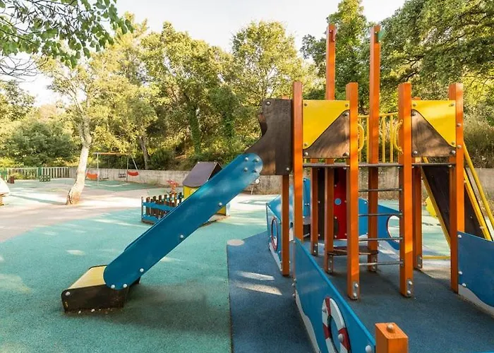 Les Restanques 21 Pins 7pers *